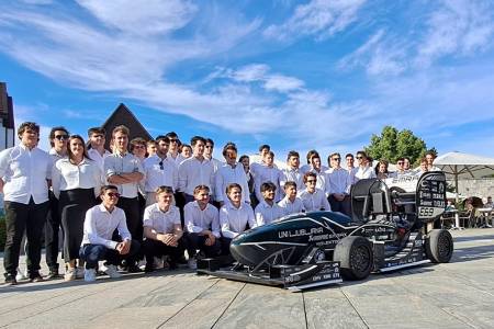 Podprli slovensko ekipo pri letošnjem razvojnem projektu Formula Student